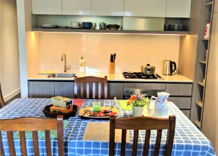 Camberwell Burke Road Apartment